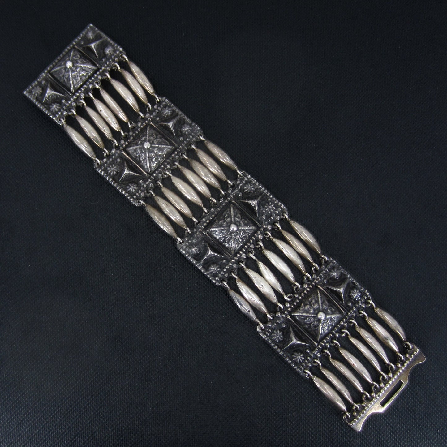 MidCentury Wide Bracelet Sterling, Casa Prieto c. 1950