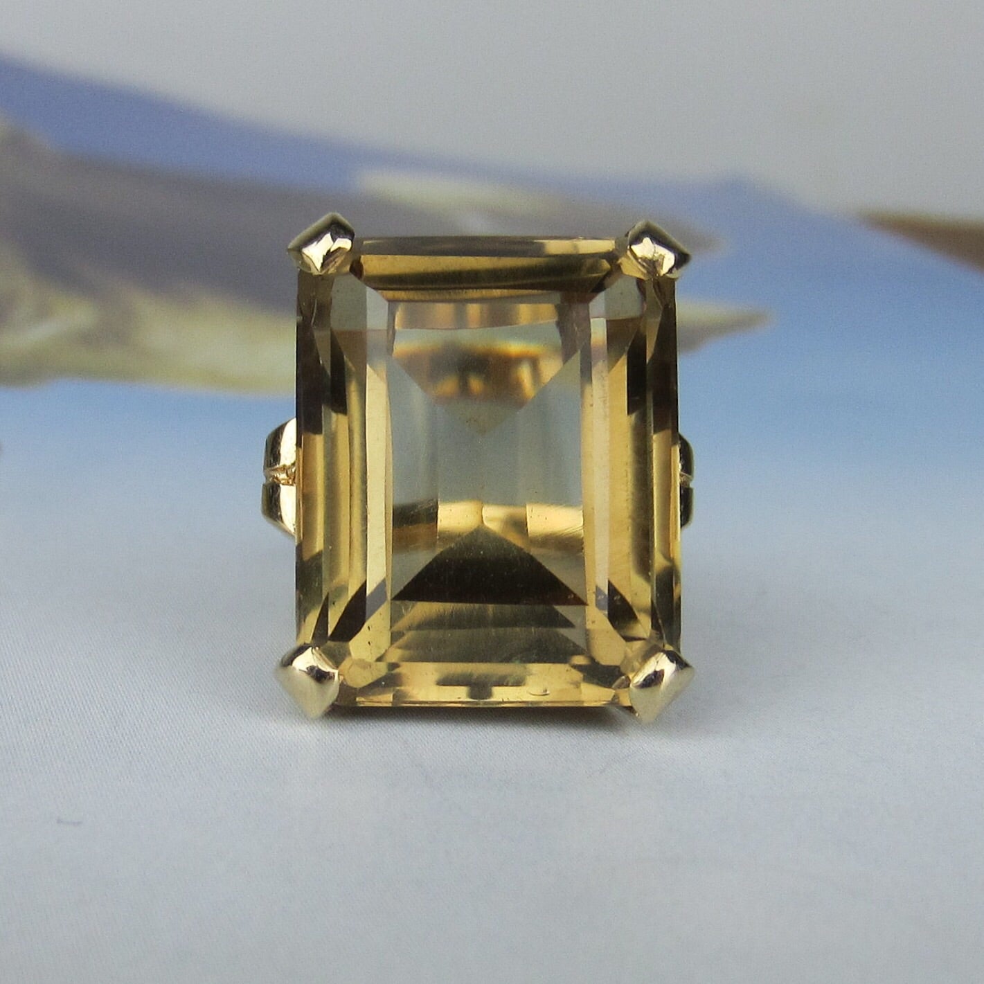 Glam Mid-Century Citrine Cocktail Ring 14k c. 1960