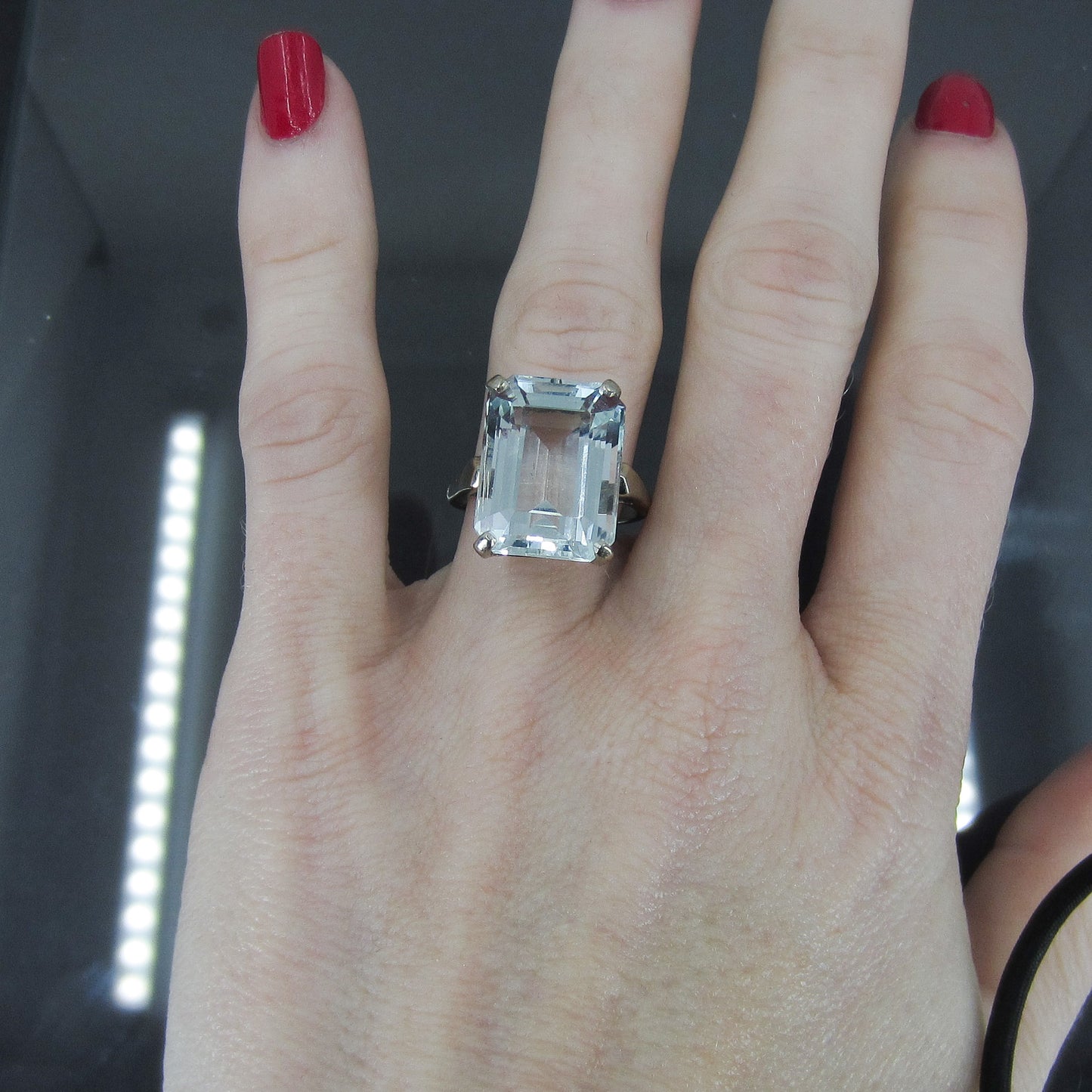 SOLD--Vintage Mid-Century Aquamarine 13ct Ring 14k c. 1950