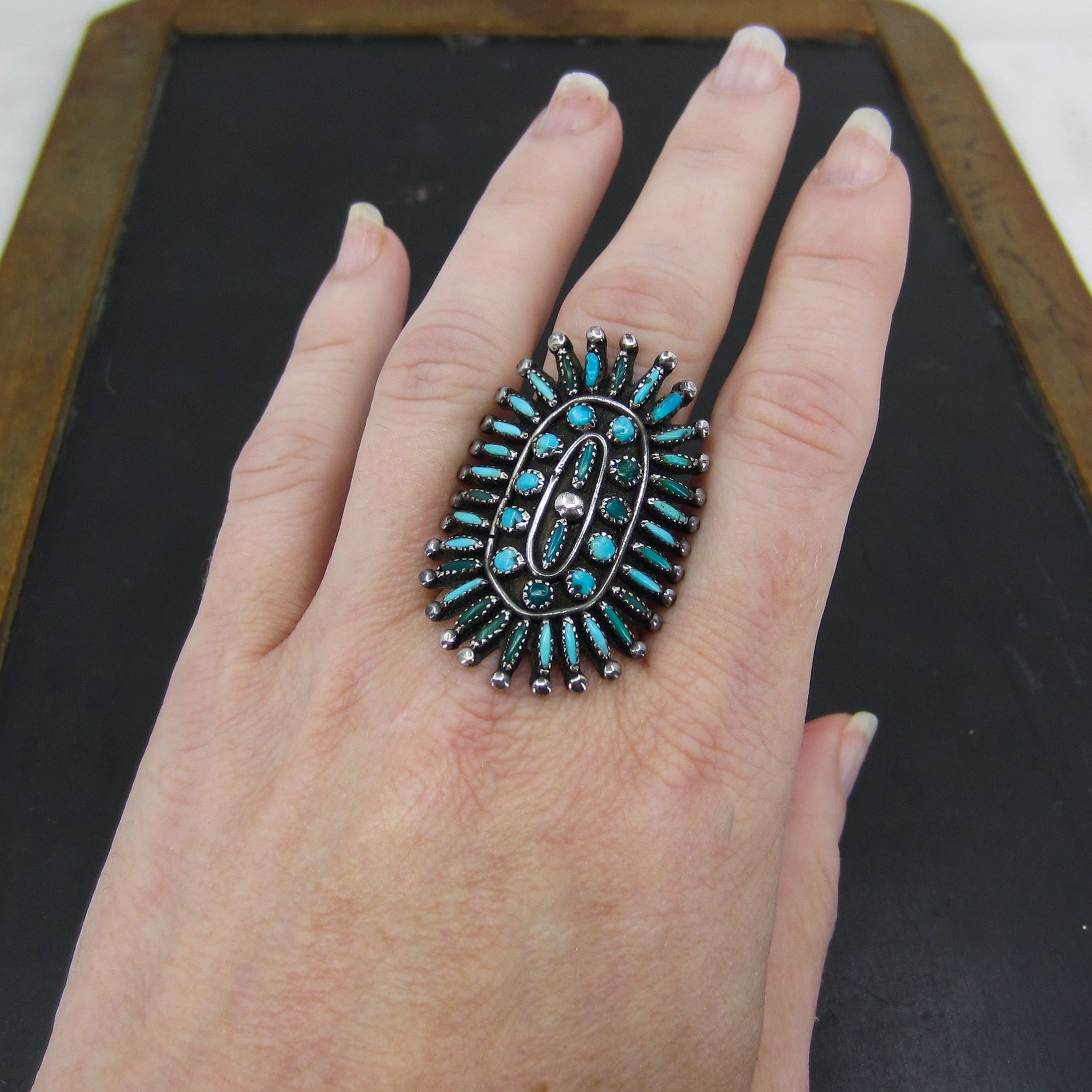 Zuni petit point deals ring